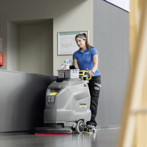 Usage Scenario of Scrubber Dryer BD 50/50 C:  Hospital