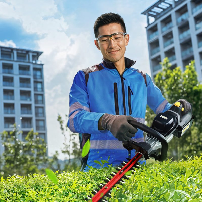 Karcher HT 660/40 Bp Hedge Trimmer | High-Power Brushless Hedge Cutter for Municipal and Property Care