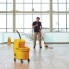 Rubbermaid WaveBrake 33L Side-Press Bucket and Wringer | Professional-Grade Mop System for Safer, Faster Cleaning