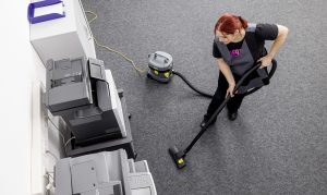 T 11/1 Classic Dry Vacuum Cleaner