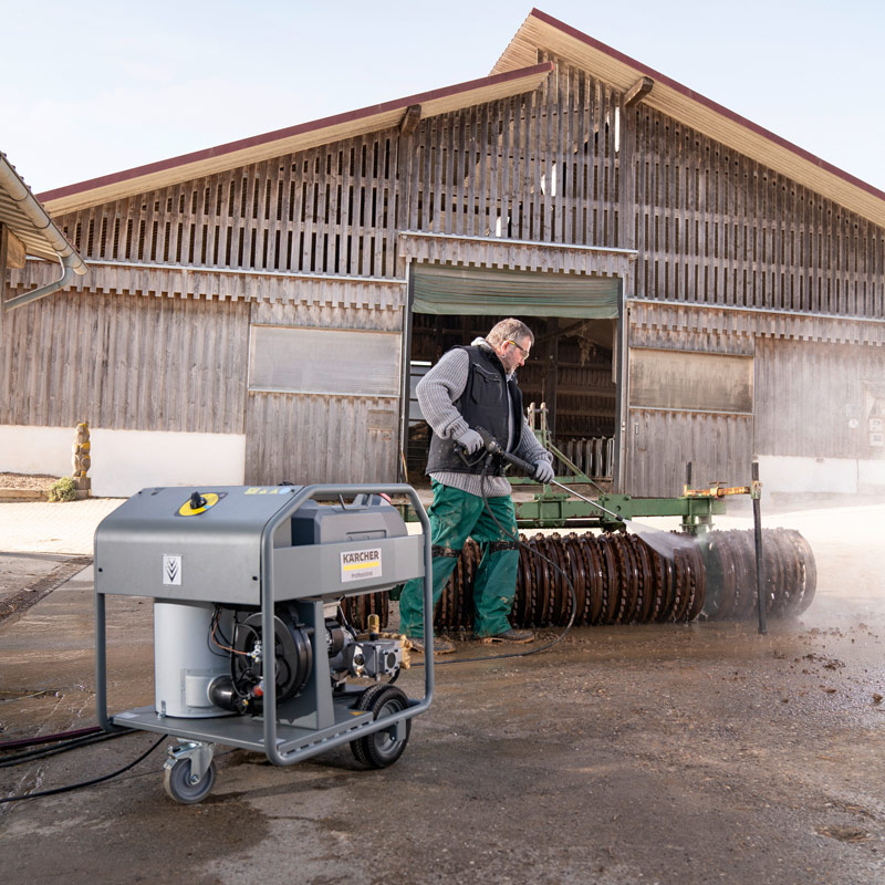 Karcher HDS 9/20-4 Classic Hot Water High Pressure Cleaner | Excellent Value, Tough Cleaning Solution